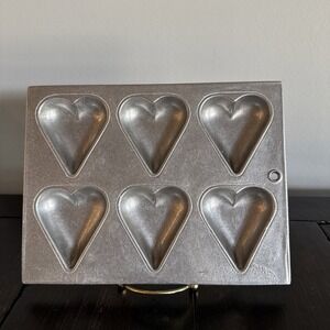 Vintage Wilton Armetale Heart Shape Mould Pan for‎ 6 pieces